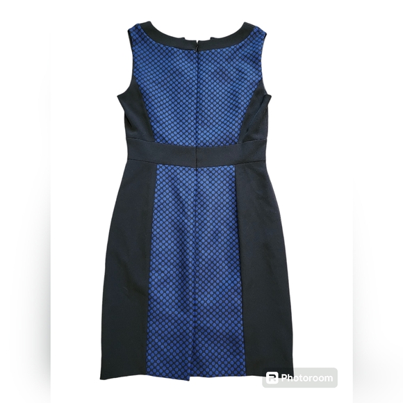 Tahari Black and Cobalt Blue Sleeveless Dress. Size 8. NWT - Picture 4 of 13